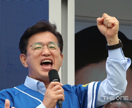 허태정 후보가 민주당 대전시당의 출정식에 참석해 지지를 호소했다. (사진=이장호 기자)