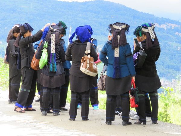 담소하는 홍하 하니족 여인들. (사진=전운성)