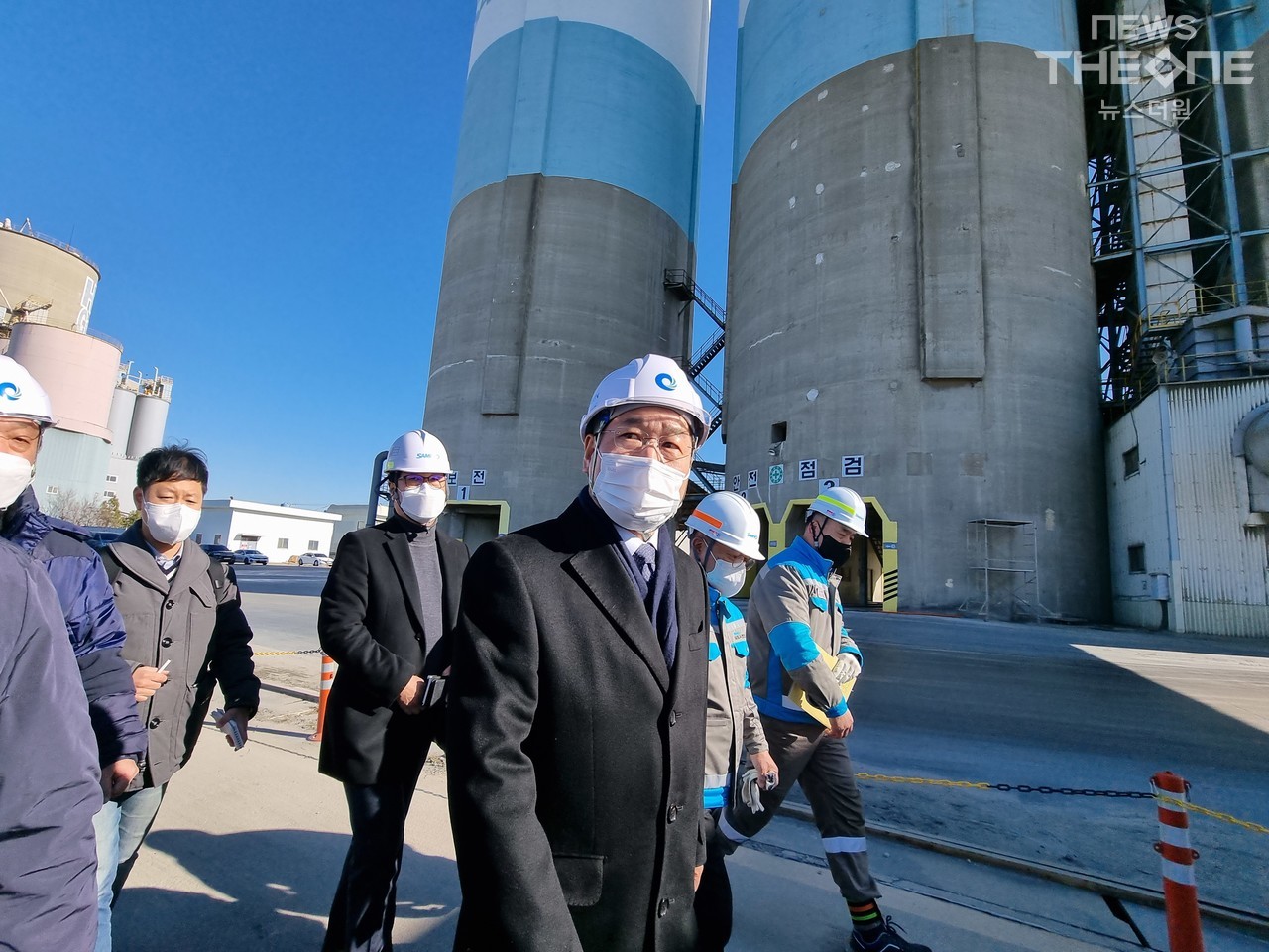 유정복 인천시장이 5일 화물연대 파업으로 피해가 늘고 있는 산업현장을 방문, 애로사항 등을 청취했다. (사진=임순석 기자)